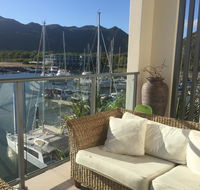 Absolute Waterfront Magnetic Island - Accommodation Bookings