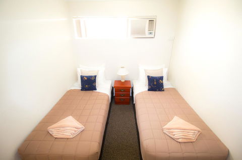 Aabon Apartments & Motel - Accommodation Bookings 12