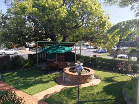 Aabon Apartments & Motel - Accommodation Bookings 11