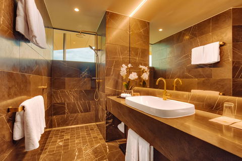 Eatons Hill Hotel - Accommodation Bookings 11
