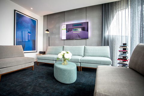 Eatons Hill Hotel - Accommodation Bookings 32
