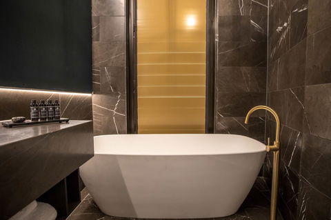 Eatons Hill Hotel - Accommodation Bookings 27
