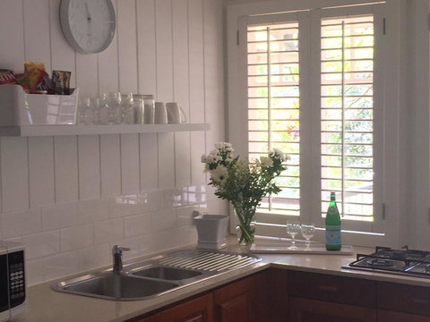 Halcyon On Bardon - Accommodation Bookings 13