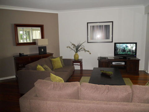 BeachView Apartments At Villa Paradiso - Accommodation Bookings 9