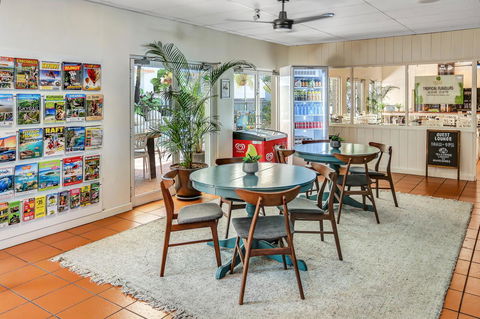 Coral Tree Inn - Accommodation Bookings 16