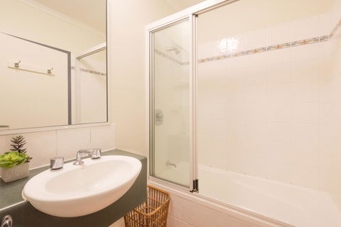 Coral Tree Inn - Accommodation Bookings 41