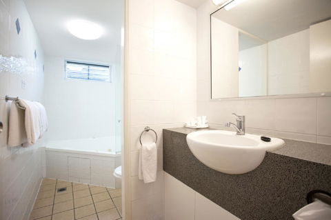 Windmill Motel & Events Centre - Accommodation Bookings 23