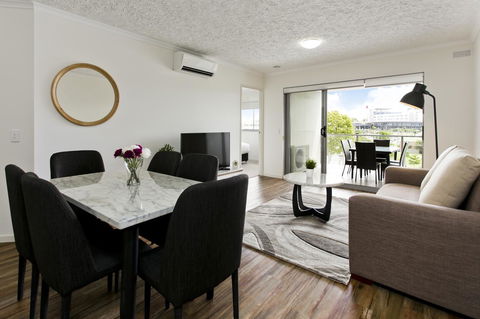 Arise Princess Regent Apartments - Accommodation Bookings 11
