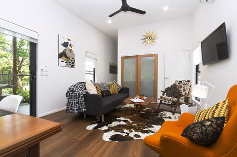 Bower 63 - Accommodation Bookings 4