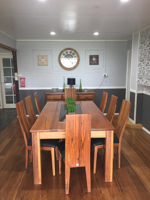 Malanda Manor Guesthouse - Accommodation Bookings 14