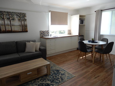 Malanda Manor Guesthouse - Accommodation Bookings 18