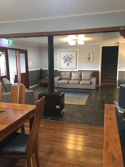 Malanda Manor Guesthouse - Accommodation Bookings 26