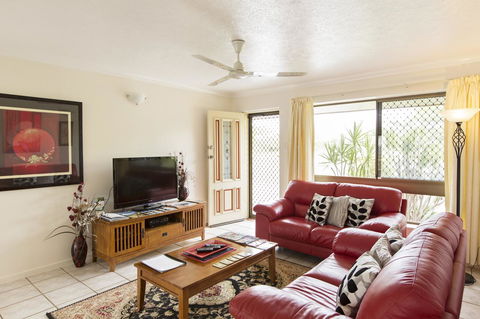 Marcol Place Holiday Apartments - Accommodation Bookings 15