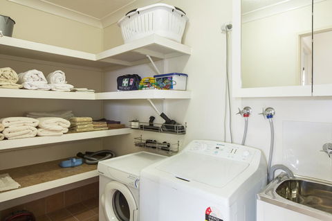 Marcol Place Holiday Apartments - Accommodation Bookings 18