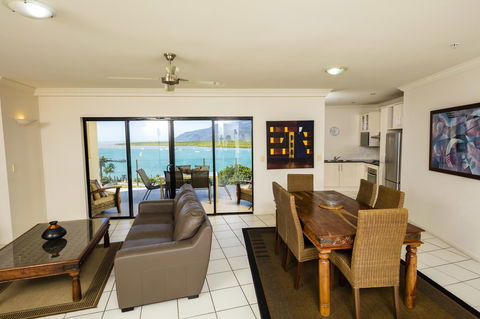 Jack And Newell Holiday Apartments - Accommodation Bookings 35