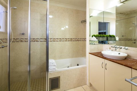 Jack And Newell Holiday Apartments - Accommodation Bookings 37
