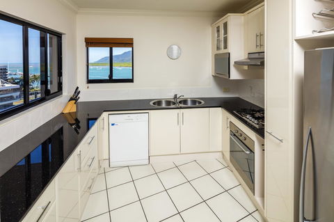 Jack And Newell Holiday Apartments - Accommodation Bookings 34