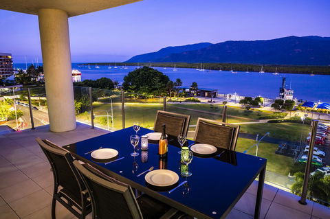 Jack And Newell Holiday Apartments - Accommodation Bookings 31