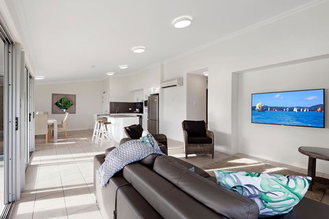 Oasis Apartments On Hamilton Island By HIHA - Accommodation Bookings 33