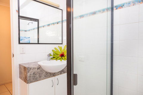 Cylinder Beach Mooloomba Unit 3 - Accommodation Bookings 11