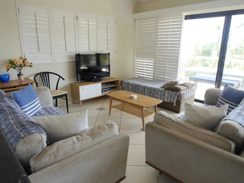 Cylinder Beach Mooloomba Unit 3 - Accommodation Bookings 5