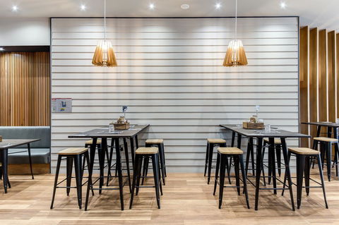 Courtyard By Marriott Brisbane South Bank - Accommodation Bookings 13