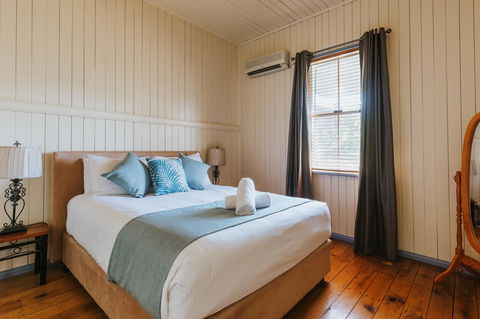 Apple Blossom Cottages - Accommodation Bookings 8