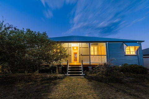 Apple Blossom Cottages - Accommodation Bookings 0