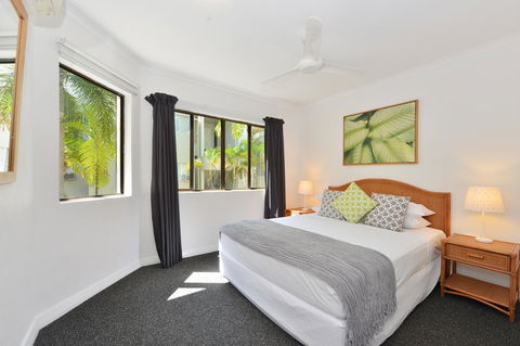 Tropical Reef Apartments - Accommodation Bookings 23