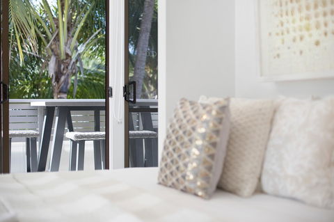 Tropical Reef Apartments - Accommodation Bookings 2