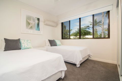 Tropical Reef Apartments - Accommodation Bookings 8