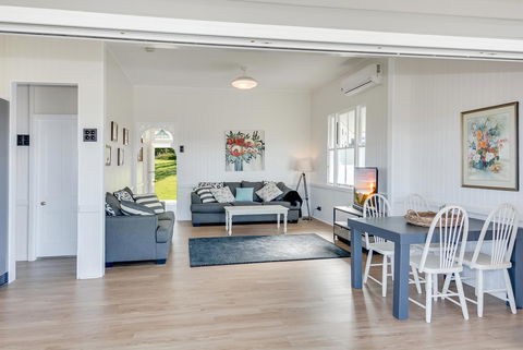 Cloud Hill - Accommodation Bookings 2