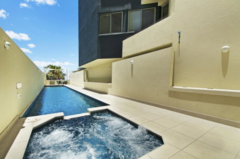 Malibu Apartments - Accommodation Bookings 17