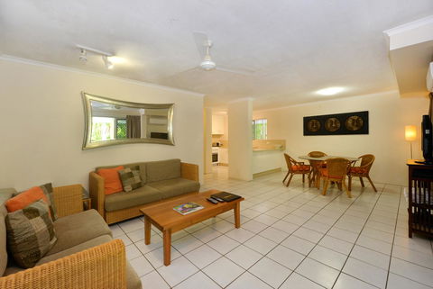 Driftwood Mantaray - Official Onsite Reception And Check In - Accommodation Bookings 13