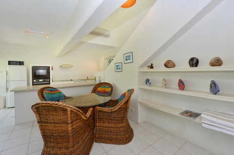 Driftwood Mantaray - Official Onsite Reception And Check In - Accommodation Bookings 10