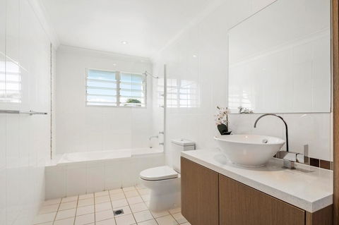 Nautilus On The Hill - Airlie Beach - Accommodation Bookings 24