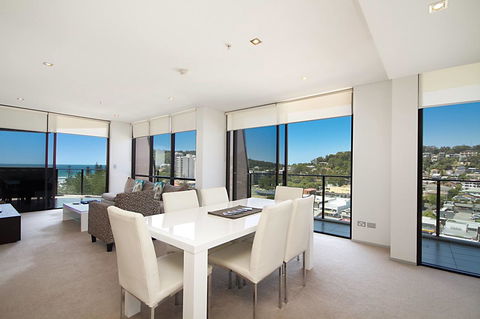 Ambience On Burleigh Beach - Accommodation Bookings 1