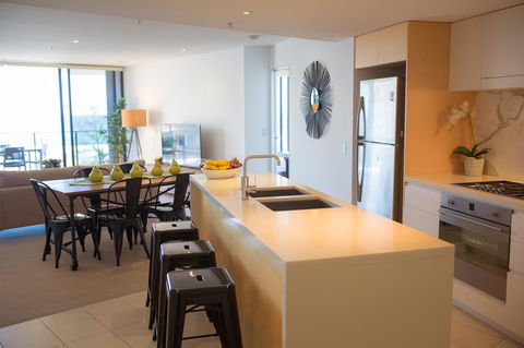 Ambience On Burleigh Beach - Accommodation Bookings 2