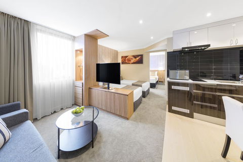 Hotel Diana - Accommodation Bookings 35