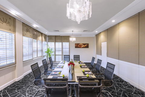 Hotel Diana - Accommodation Bookings 14