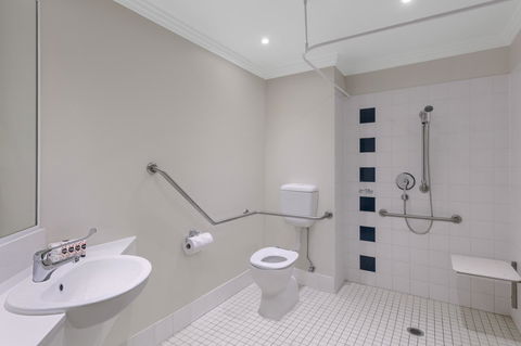 Mercure Brisbane Garden City - Accommodation Bookings 28