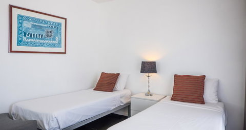 Broadbeach Savannah Resort - Accommodation Bookings 22