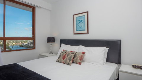 Broadbeach Savannah Resort - Accommodation Bookings 10