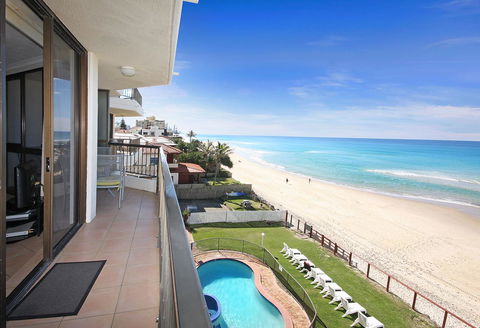 Spindrift On The Beach - Absolute Beachfront - Accommodation Bookings 0