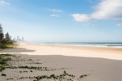 Spindrift On The Beach - Absolute Beachfront - Accommodation Bookings 21