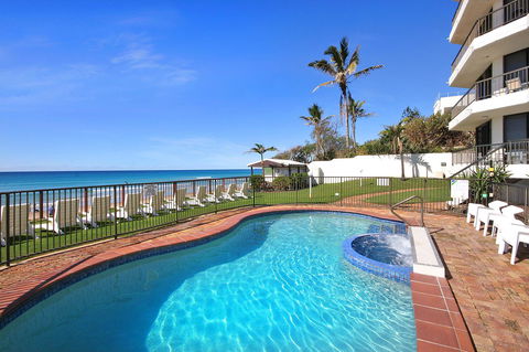 Spindrift On The Beach - Absolute Beachfront - Accommodation Bookings 23