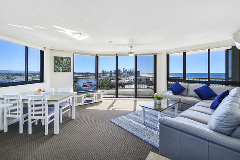 Spindrift On The Beach - Absolute Beachfront - Accommodation Bookings 3