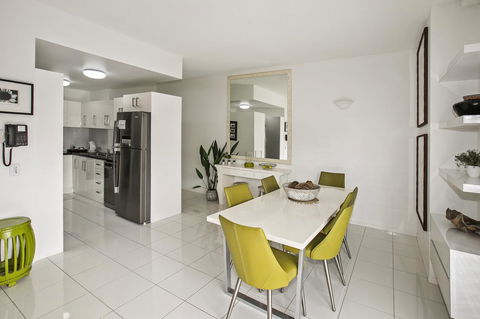 Rimini Holiday Apartments - Accommodation Bookings 12