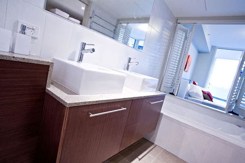 Lanai Riverside Apartments - Accommodation Bookings 17