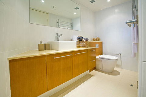 Lanai Riverside Apartments - Accommodation Bookings 26